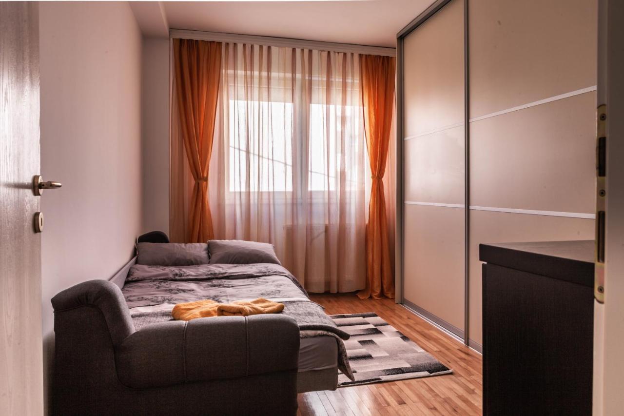 Apartman Jana Bijeljina Exteriör bild