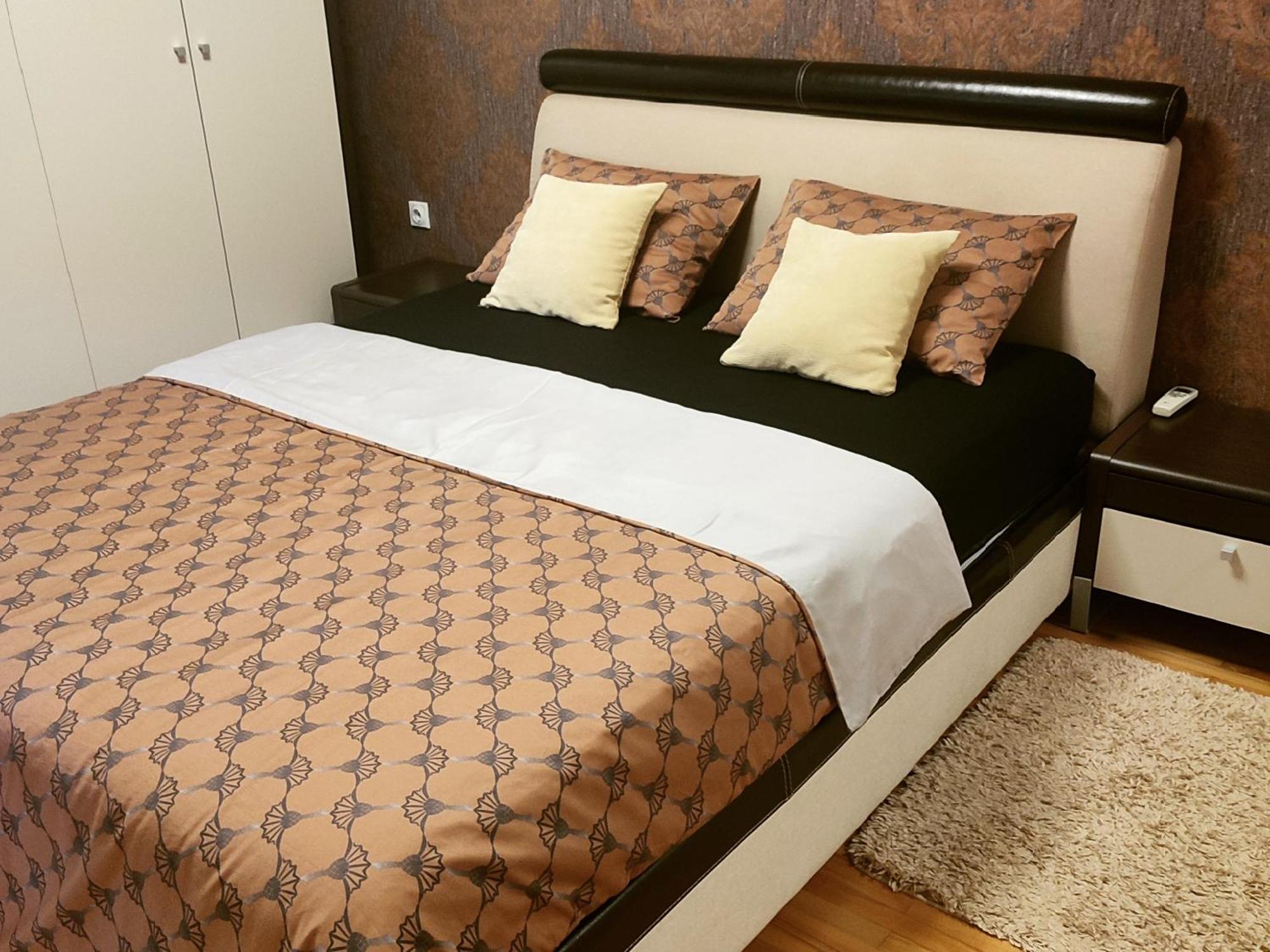 Apartman Jana Bijeljina Exteriör bild